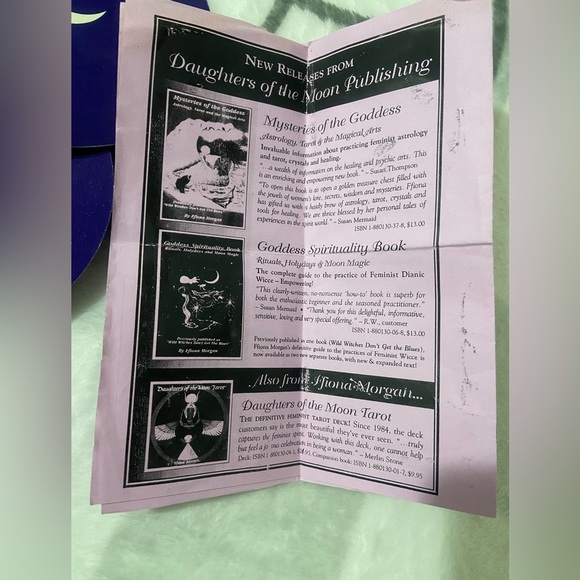 Daughters of the Moon Tarot Deck by Ffiona Morgan - Out of Print - Picture 5 of 11